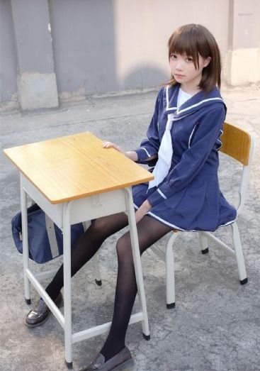 《乳色吐息》1~2集_剧情片高清迅雷在线观看